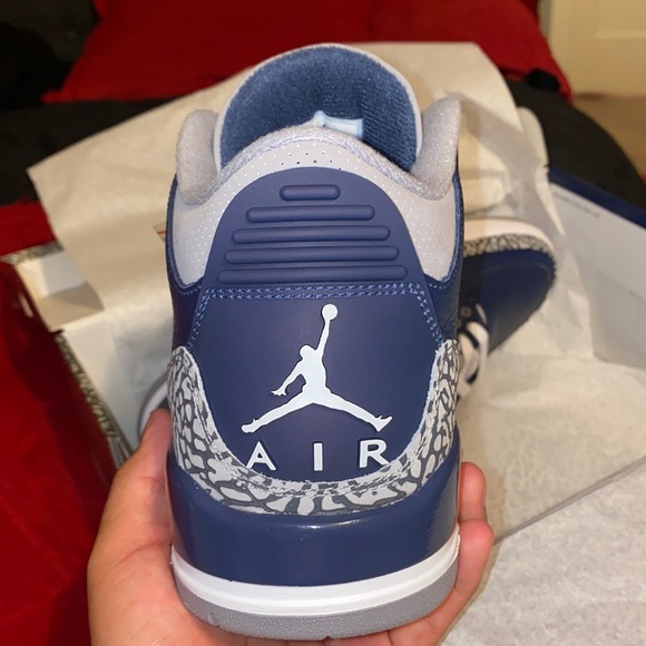 Air Jordan 3 Retro GeorgeTown Size 10.5 - Picture 4 of 6